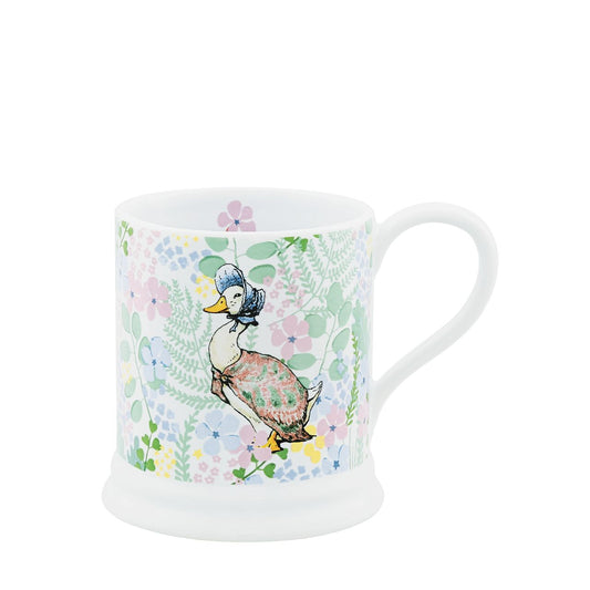The English Garden collection combines high-quality practical products with Beatrix Potter's timeless characters. Designed in the UK, the range takes inspiration from the original Beatrix Potter illustrations to create beautifully stylish home decor and accessories. The English Garden Mug is a gorgeous piece of tableware and makes a stylish gift for Beatrix Potter fans.