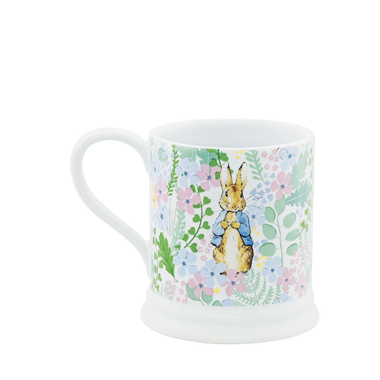 The English Garden collection combines high-quality practical products with Beatrix Potter's timeless characters. Designed in the UK, the range takes inspiration from the original Beatrix Potter illustrations to create beautifully stylish home décor and accessories. The English Garden Mug is a gorgeous piece of tableware and makes a stylish gift for Beatrix Potter fans.