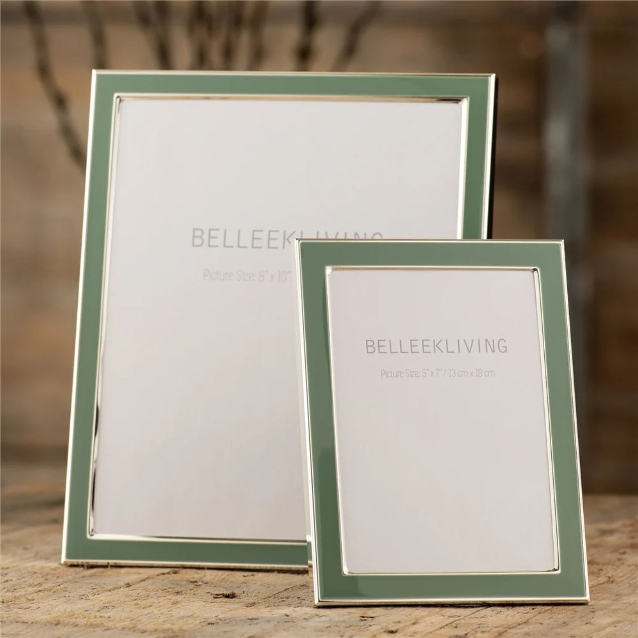 Our new Belleek Living Frames are made of moulded steel and are electroplated to create a shiny silver finish. &nbsp;The black backing board slides into the frame and is covered in a soft flock material. Perfect for gifting or displaying images of your loved ones.