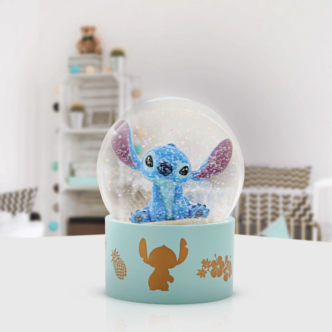 Introducing our enchanting Stitch Figurine Waterball - a whimsical blend of charm and magic. This delightful waterball features everyone's favourite mischievous alien, Stitch captured in a moment of playful joy.