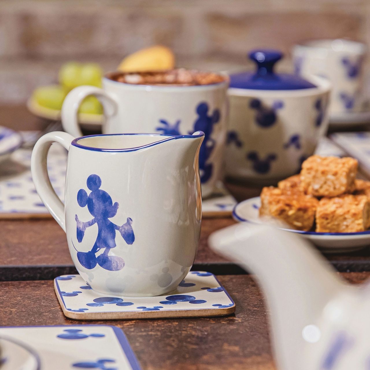 This lidded stoneware sugar bowl &amp; Cream Jug is the perfect magical addition to any afternoon tea setting or even just to add some wonder to your kitchen. Makes the perfect gift or self-purchase that complements every interior style. This dishwasher safe.