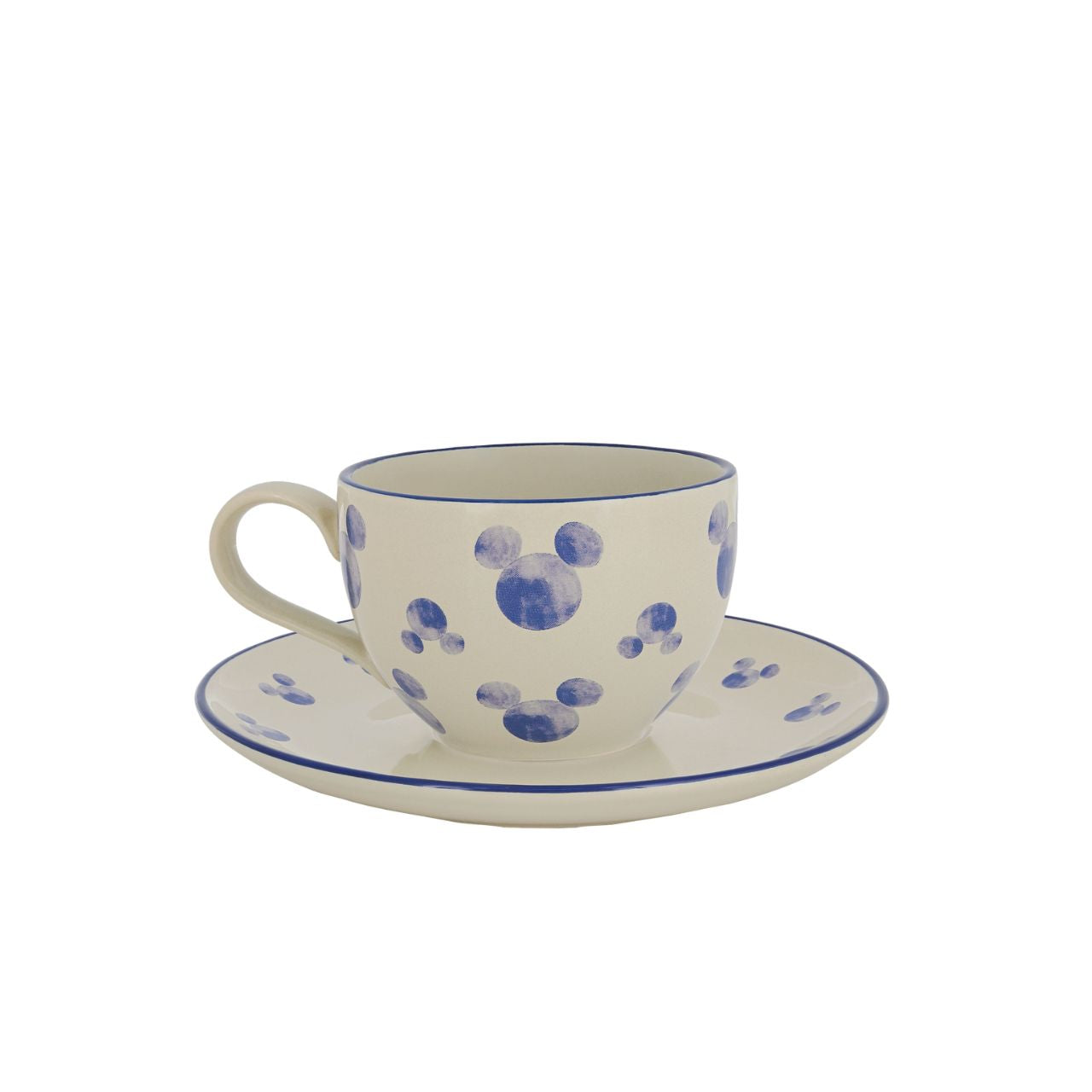 Add a dash of wonder and joy to any afternoon tea or your dining table with this beautiful teacup and saucer set. This 180ml stoneware set is dishwasher safe and is presented in a branded Disney Home kraft box.