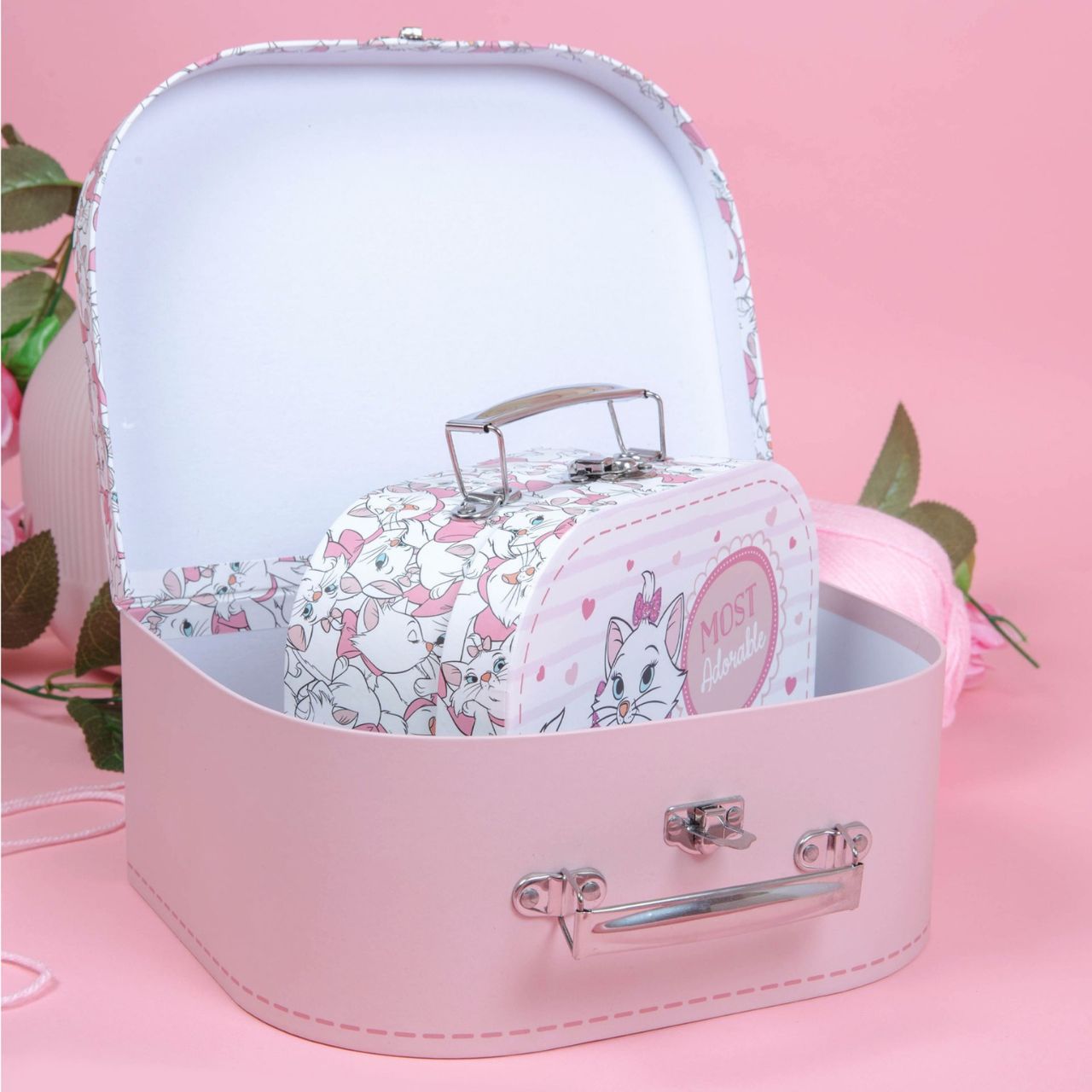 Disney Oui Marie Set of 2 Vanity Cases  Store those cosmetics or bits & bobs in style with these beautiful Oui Marie vanity cases. Pink glitter, pink patterns and the Aristocats' lovable heroine - what could be more perfect! - one of Disney's cutest characters brought to adorable gifts.