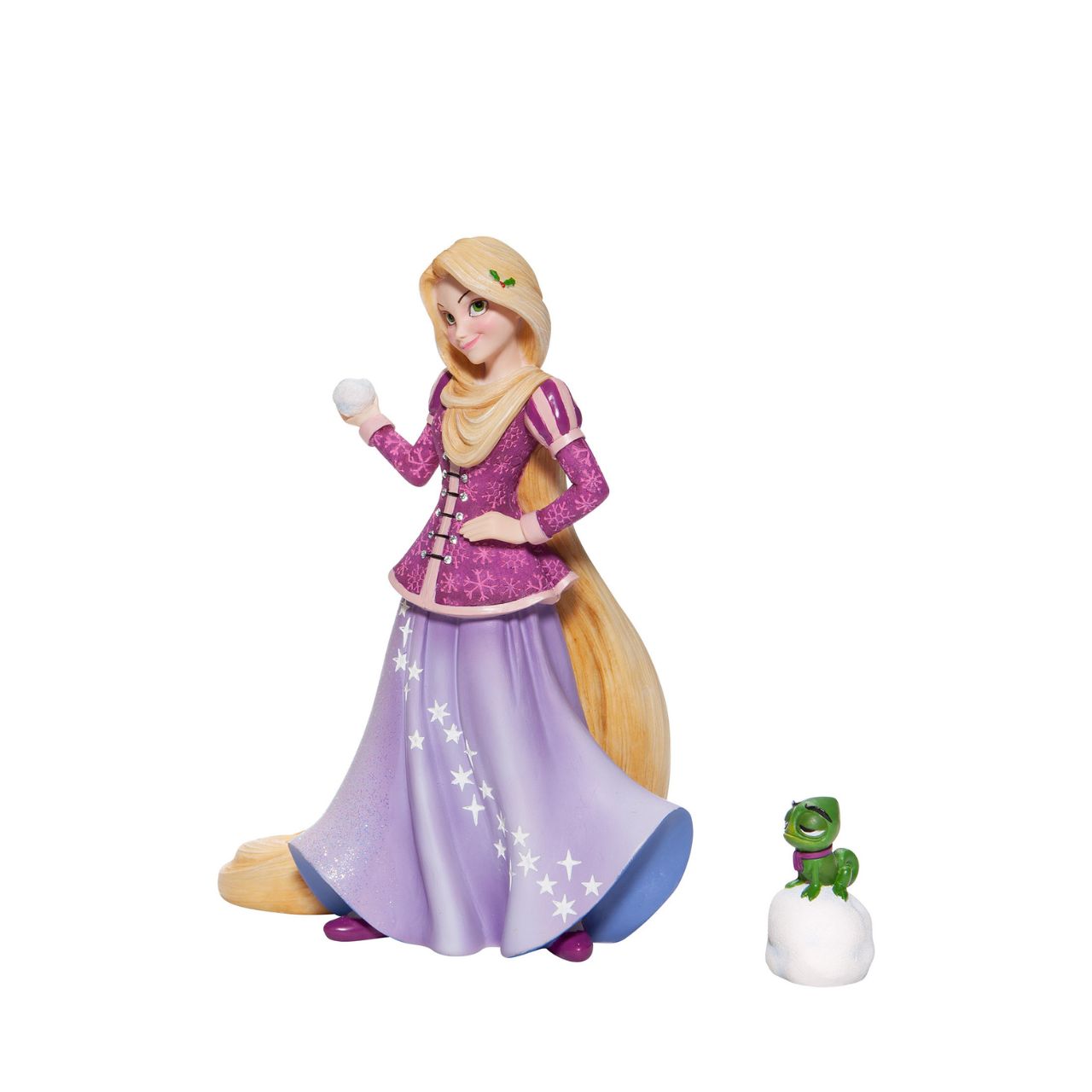 The 5th in the Disney Showcase Collection Holiday Princess series, Rapunzel swaps her weapon of choice, the cast iron pan, for a snowball and is ready for a fight. This two piece set comes with her sidekick Pascal. 