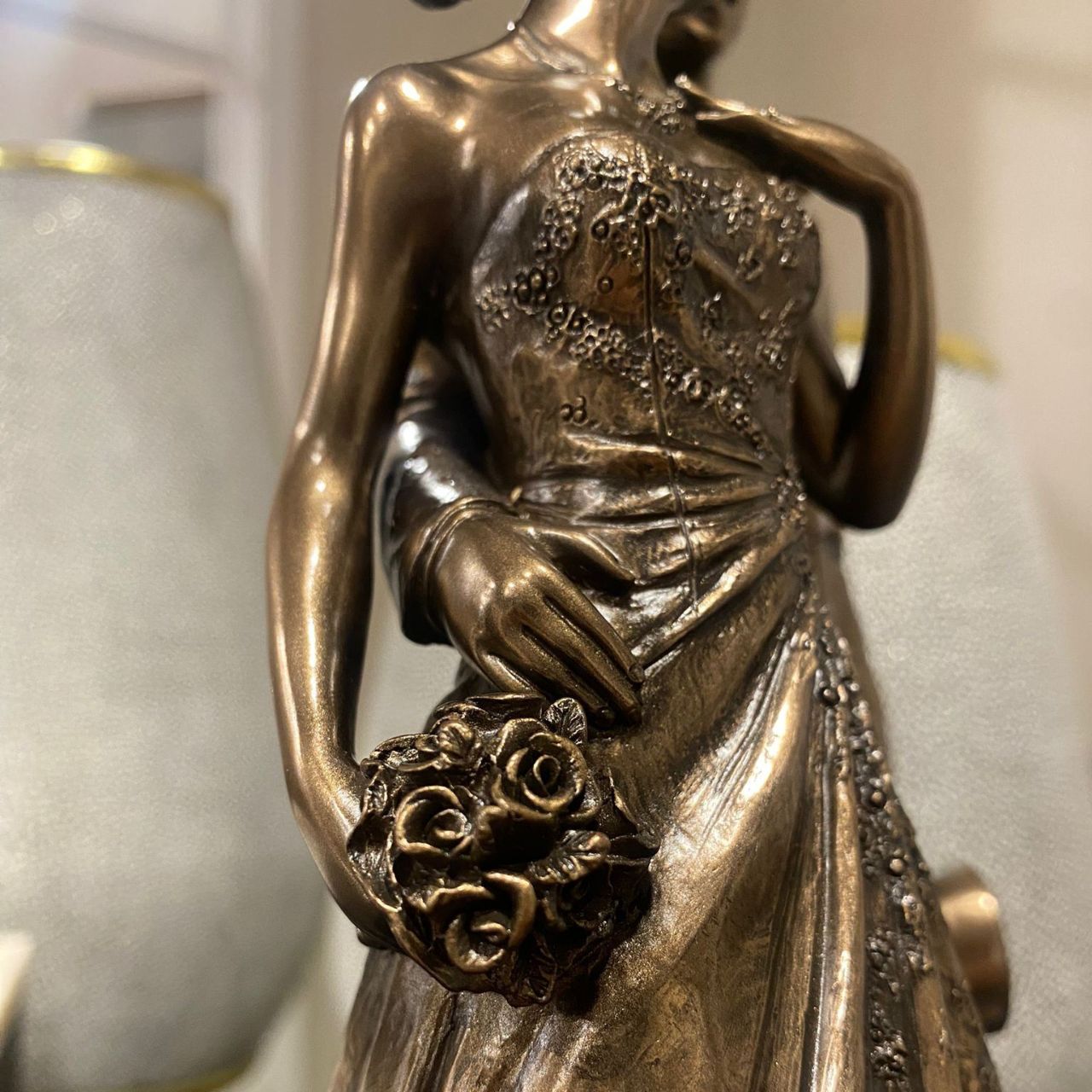 This beautiful piece, the married couple, is a perfect wedding gift as it depicts the unity and magic of love in a perfect partnership, beautifully crafted in a cold cast bronze.