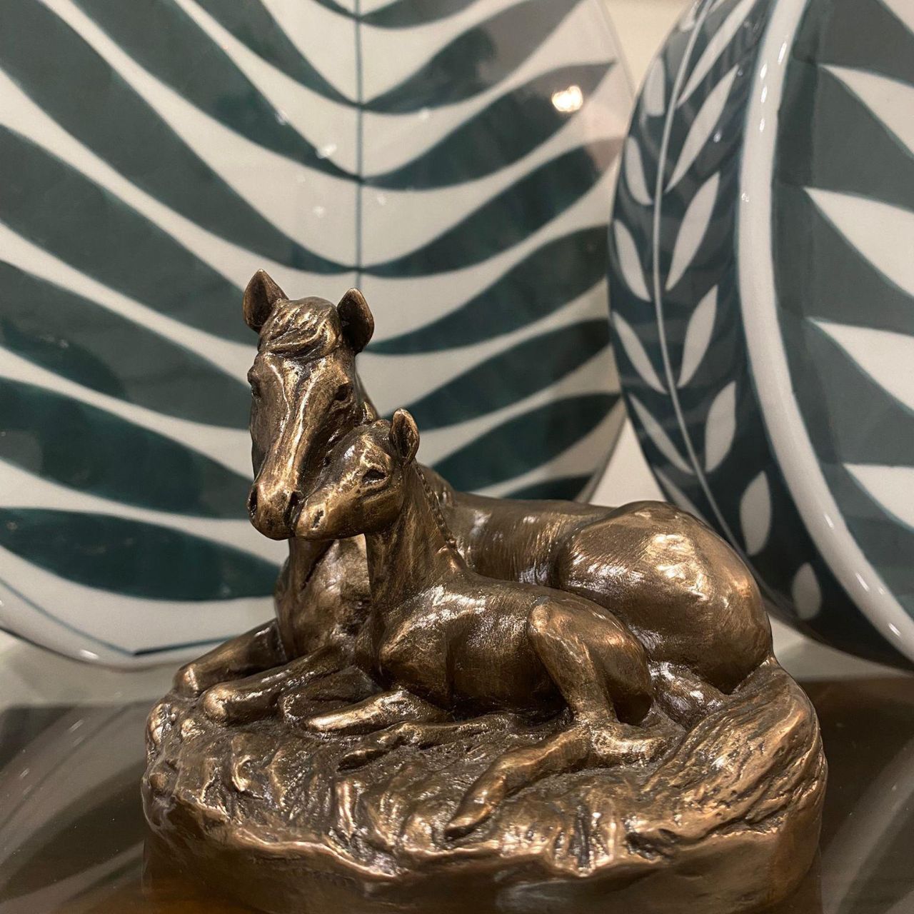 Pony and foal is one of the most popular pieces in the Genesis Collection ideal for a gift or presentation.