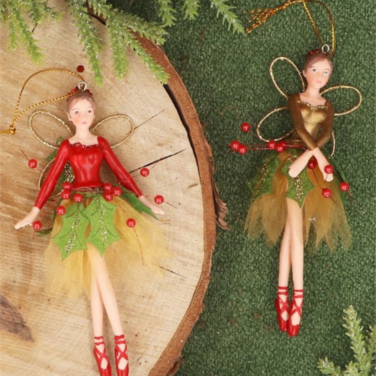 Enhance your holiday decorations with the Gisela Graham Red Green Gold Holly Fairy Hanging Christmas Ornament. Made with festive red, green, and gold colours, this hanging decoration features intricate holly fairy detailing that adds a touch of whimsy to your Christmas tree or garland. A perfect addition to your holiday collection.