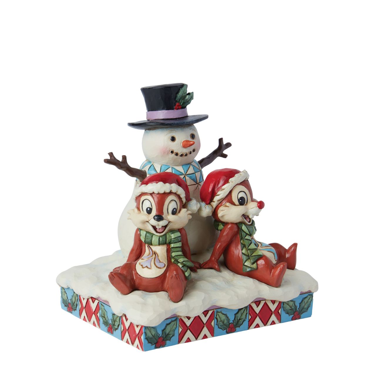 Chip n Dale are having fun in the snow with their new frosty friend. Hand crafted as part of the Disney Traditions collection, this is the perfect festive decoration this Christmas-time. Comes in a fully branded gift box.