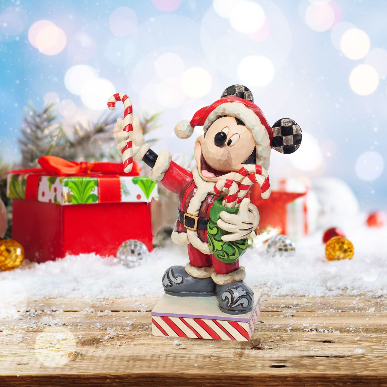 Mickey mouse snow store suit