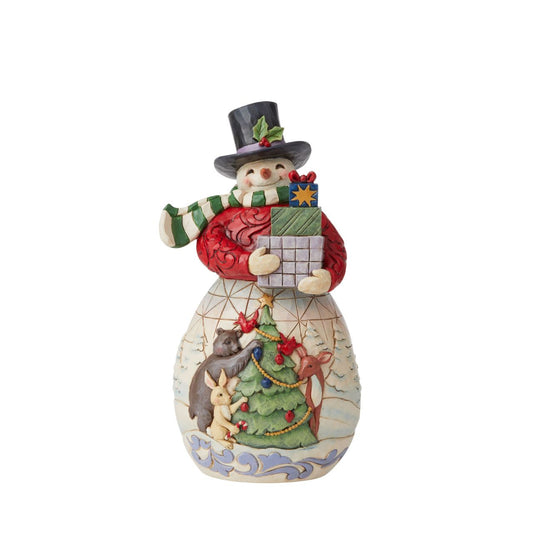 Designed by award winning artist Jim Shore as part of the Heartwood Creek Christmas Collection, hand crafted using high quality cast stone and hand painted, this Snowman with gifts is perfect for the Christmas season.