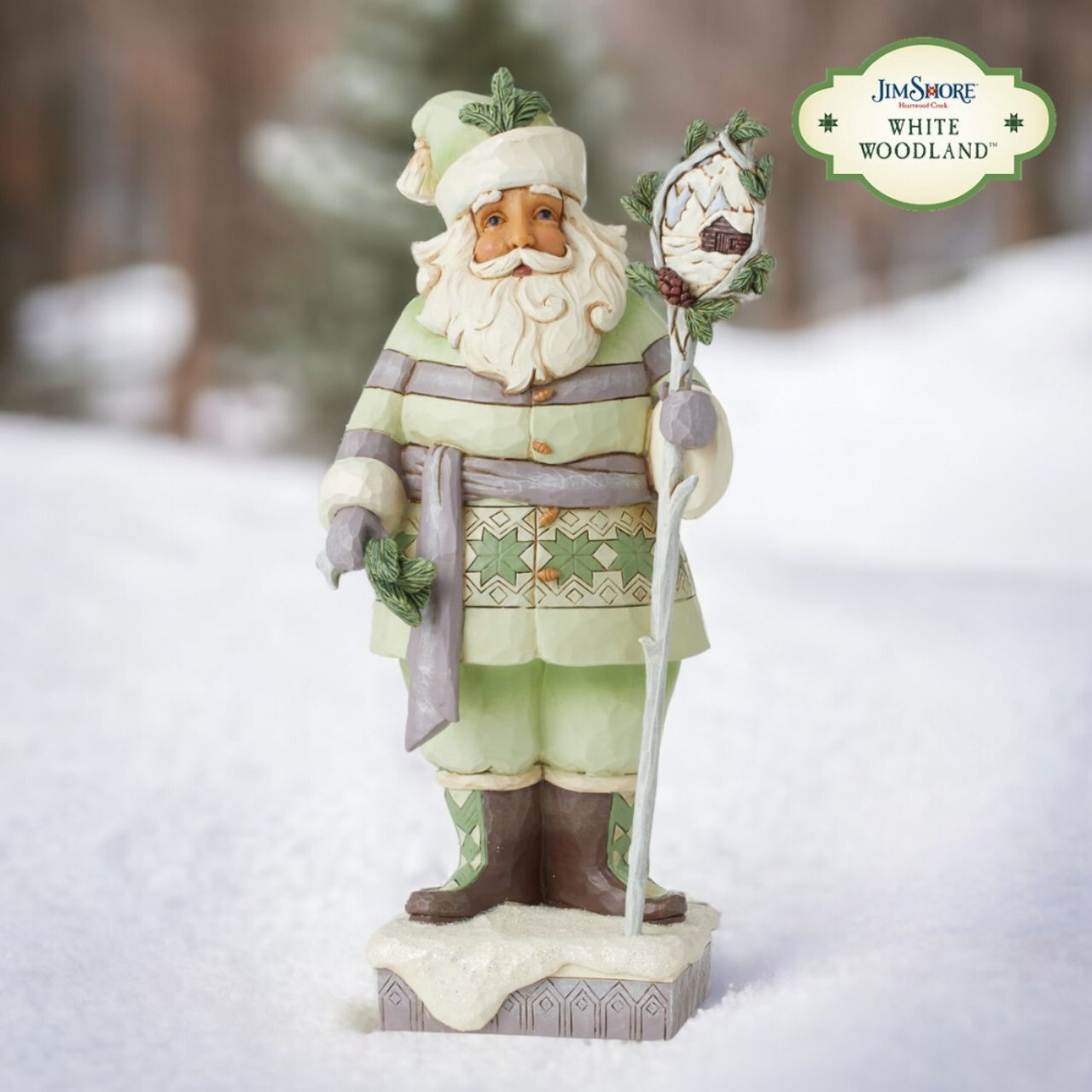 The White Woodland Collection showcases Intricate Jim Shore designs, with soft neutral colour palette suitable for many styles of home décor. This stunning woodsy Santa is the perfect addition to any White Woodland Collection.