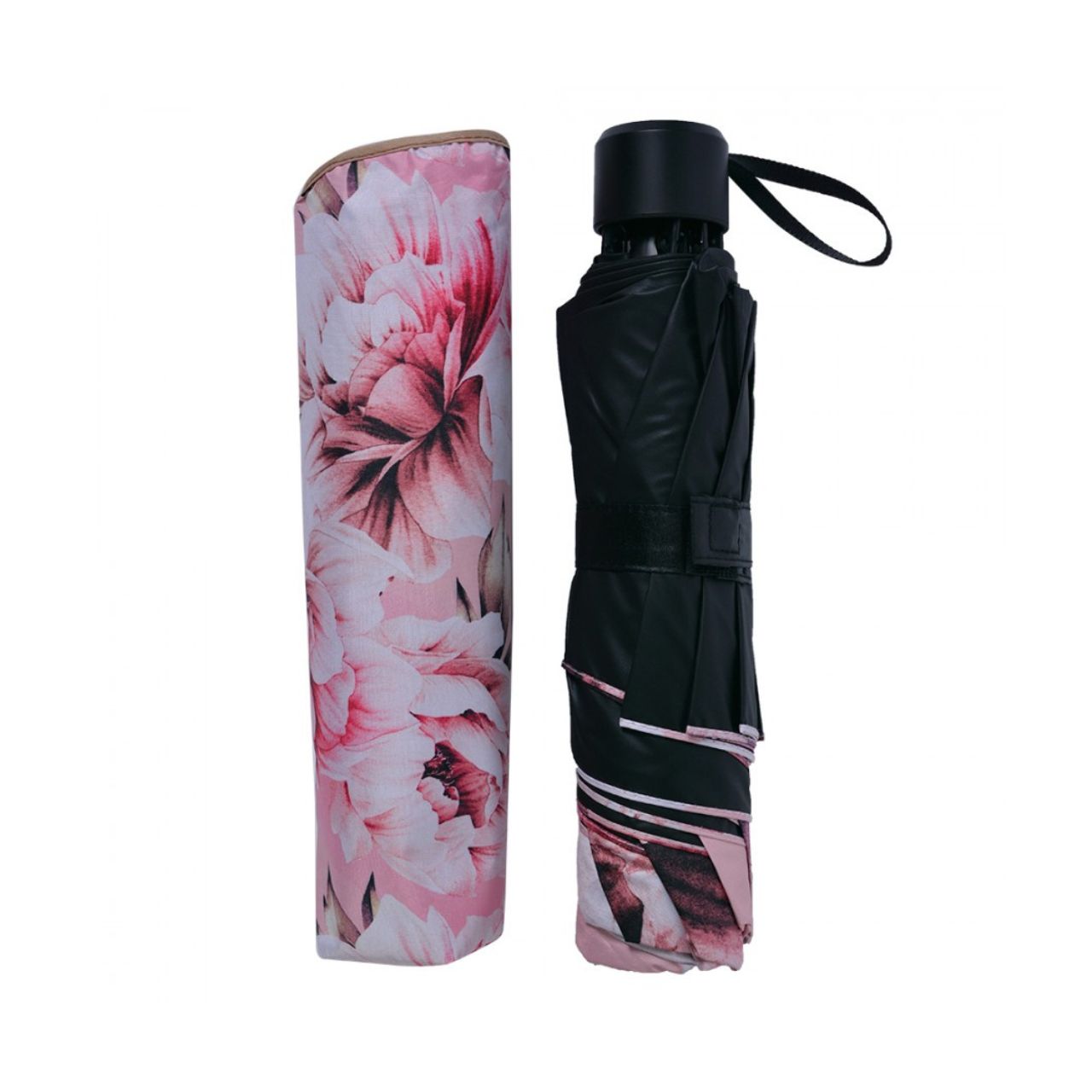 Yuck! It’s raining cats and dogs again… and now I have to go outside too; dilemma! With the umbrellas from Clayre &amp; Eef, it’s not a problem to go outside during a rain shower. With good protection against the wind and rain, you can brave this bad weather in style. Let it rain!