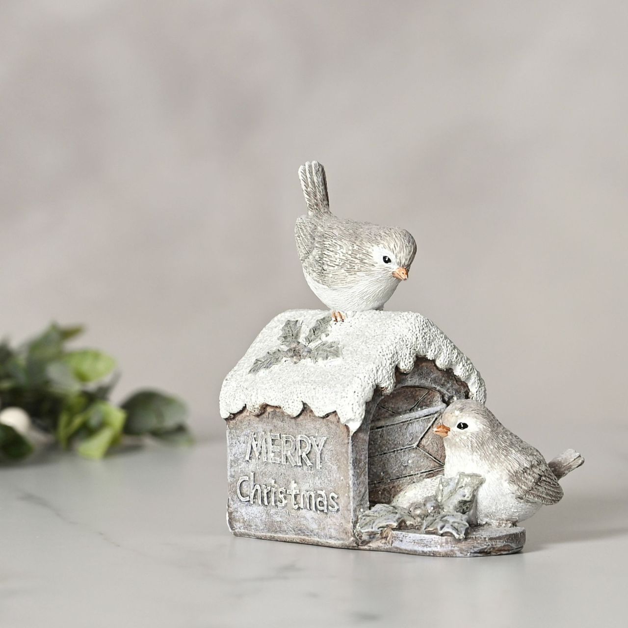 This adorable holder will help to create a magical Winter Wonderland at home this festive period.