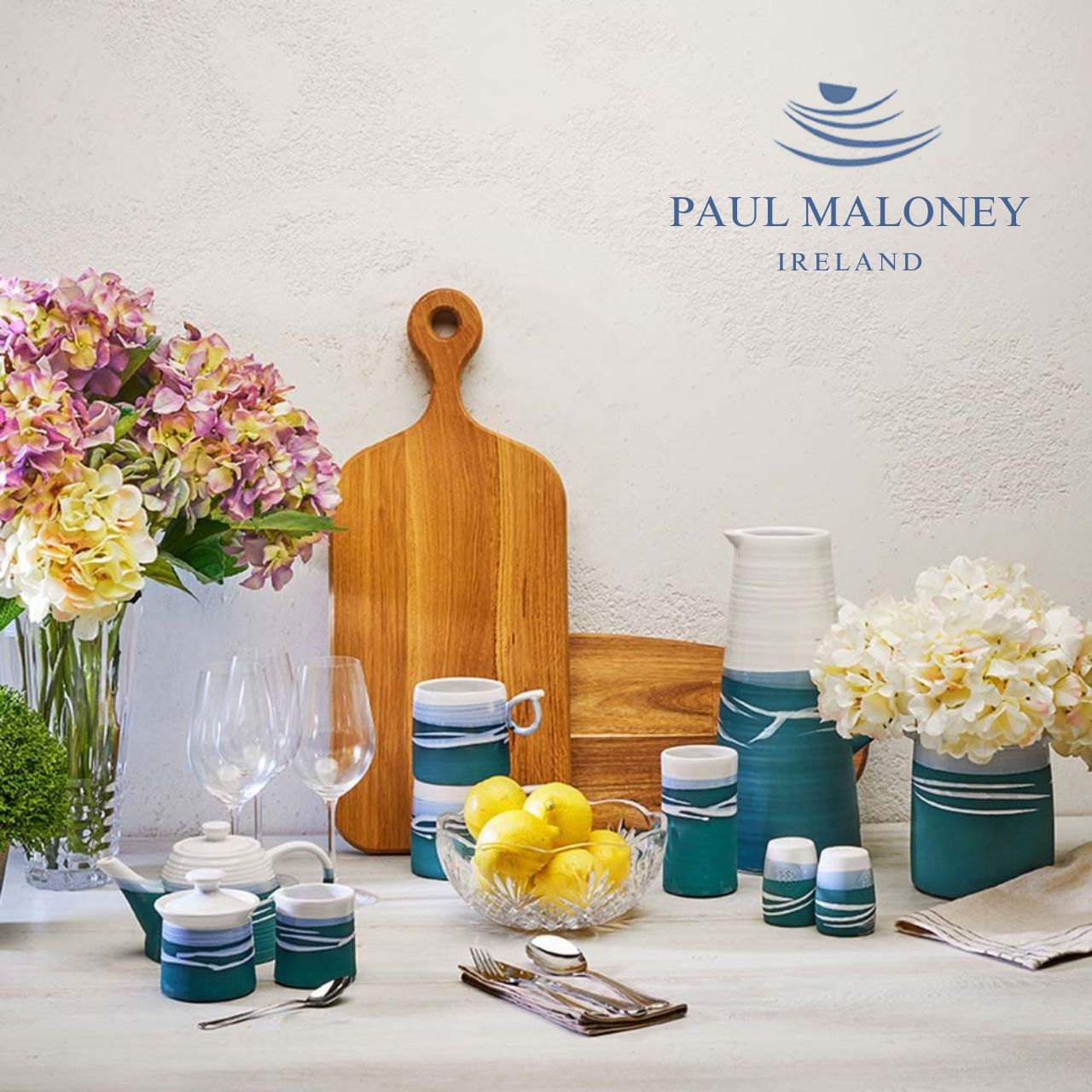 Crafted from high-quality stoneware clay, the Paul Maloney Pottery Teal Tea Pot is carefully handmade with traditional pottery techniques for a unique finish. Enjoy your favourite brew in style with this stylish, teal-coloured tea pot.