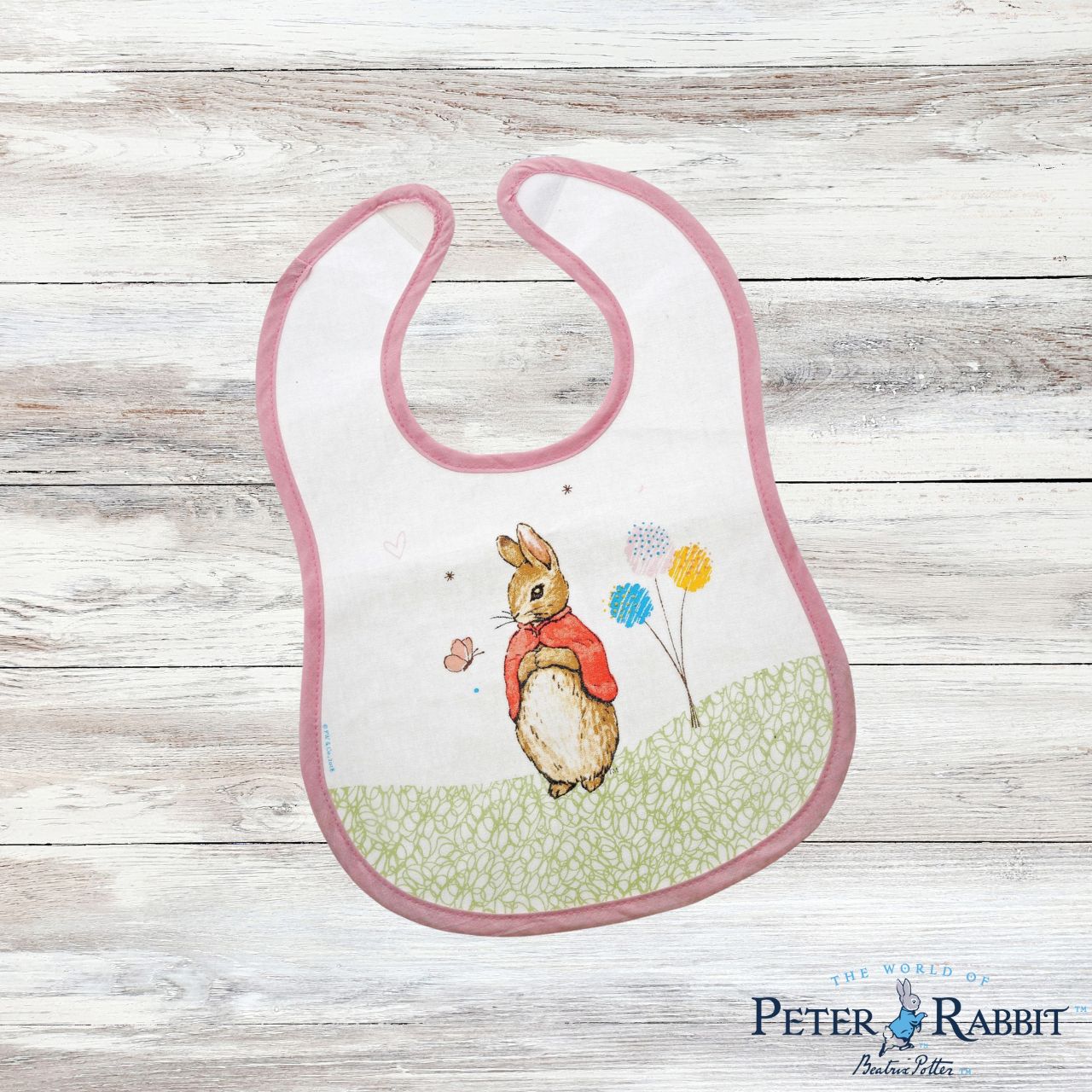 Make mealtimes super fun with this beautiful Flopsy Bib. This is a fun and practical bib, has been perfectly detailed with original Flopsy illustrations, taken from the Beatrix Potter stories.