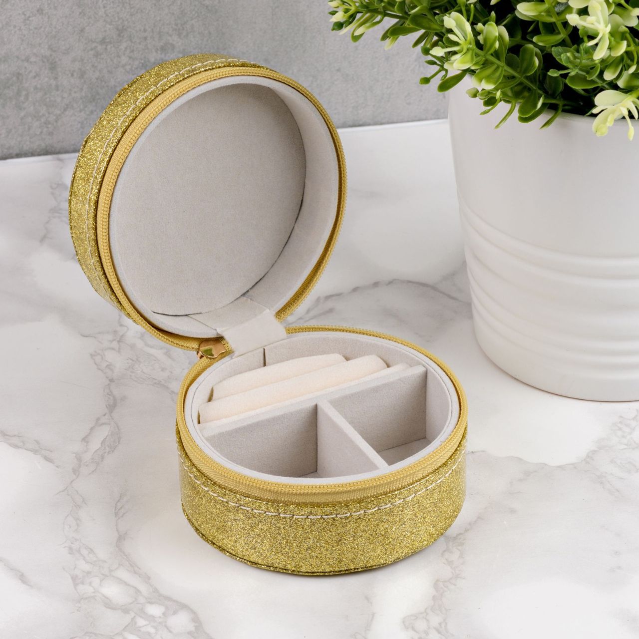 Round Leatherette Gold Glitter Jewellery Box  Store your sparkles & treasures inside one of these beautiful faux leather glittery gold jewellery boxes. From the SOPHIA Classic Collection - the home of style and sophistication in women's giftware.