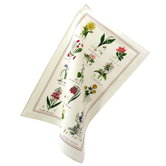 Our beautiful Botanic Garden Tea Towel is elegant in it's traditional hand drawn appeal, bringing influences of nature into your kitchen with it's play on both botanical and historic trends. Perfect for everyday use or display in your home.