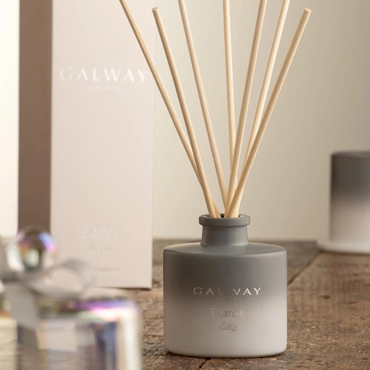 Sycamore & Sage Diffuser  Transport yourself to a special place with the perfect fragrance for your home. Our Sycamore & Sage scent will transform any room and certainly set the right mood. Fresh top notes of citrus & marine are blended with rose & violet florals.