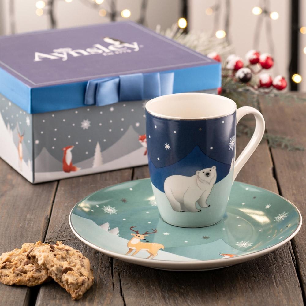 Aynsley christmas outlet mugs