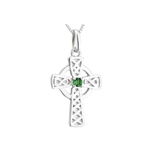 Solvar Acara Sterling Silver Celtic Cross With Green CZ Pendant  The Celtic Cross in this pendant dates back to the ninth century and creates a strong connection with the wearer’s faith as well as with Irish tradition. Our expert designers have crafted an unrivalled collection of Celtic Crosses. 